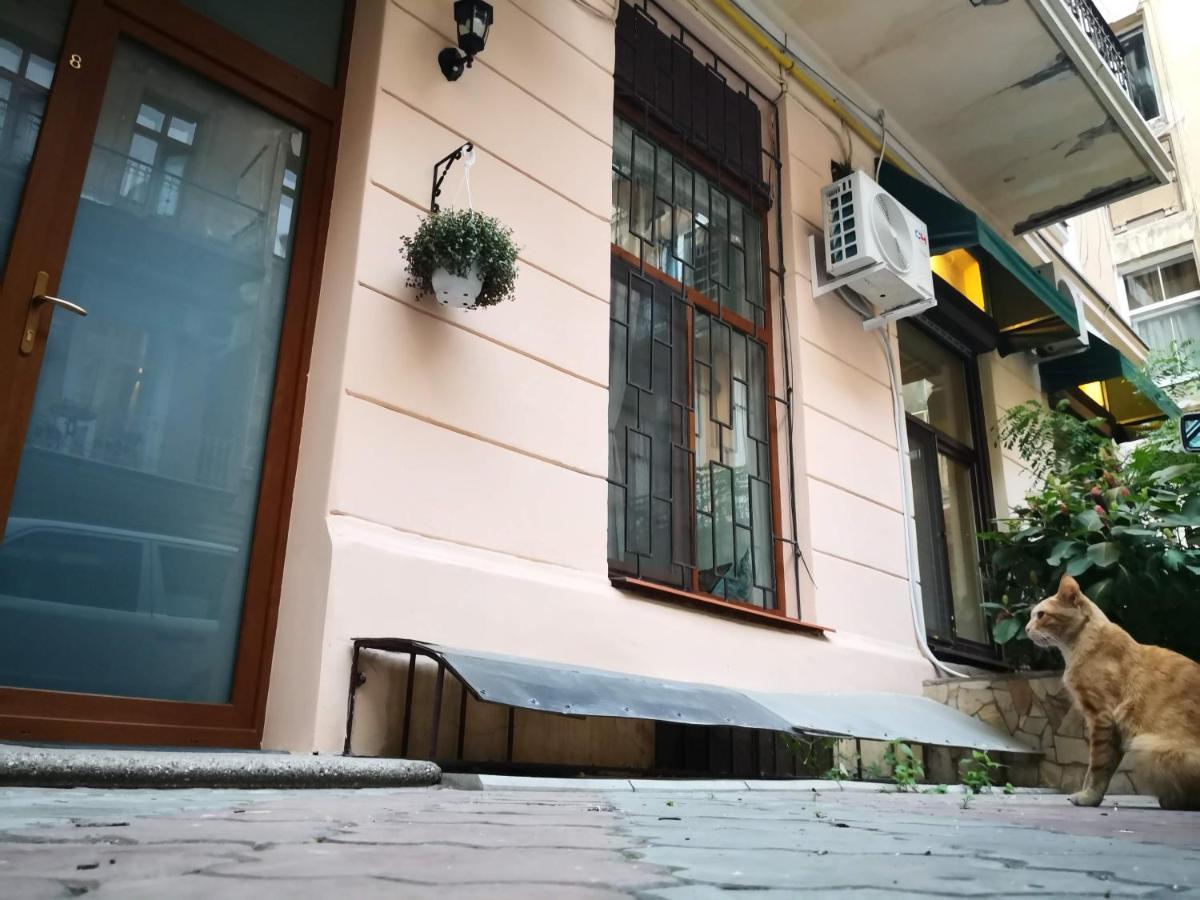 Затишні Апартаменти, Вулиця Дерибасівська, 13 Odessa Esterno foto