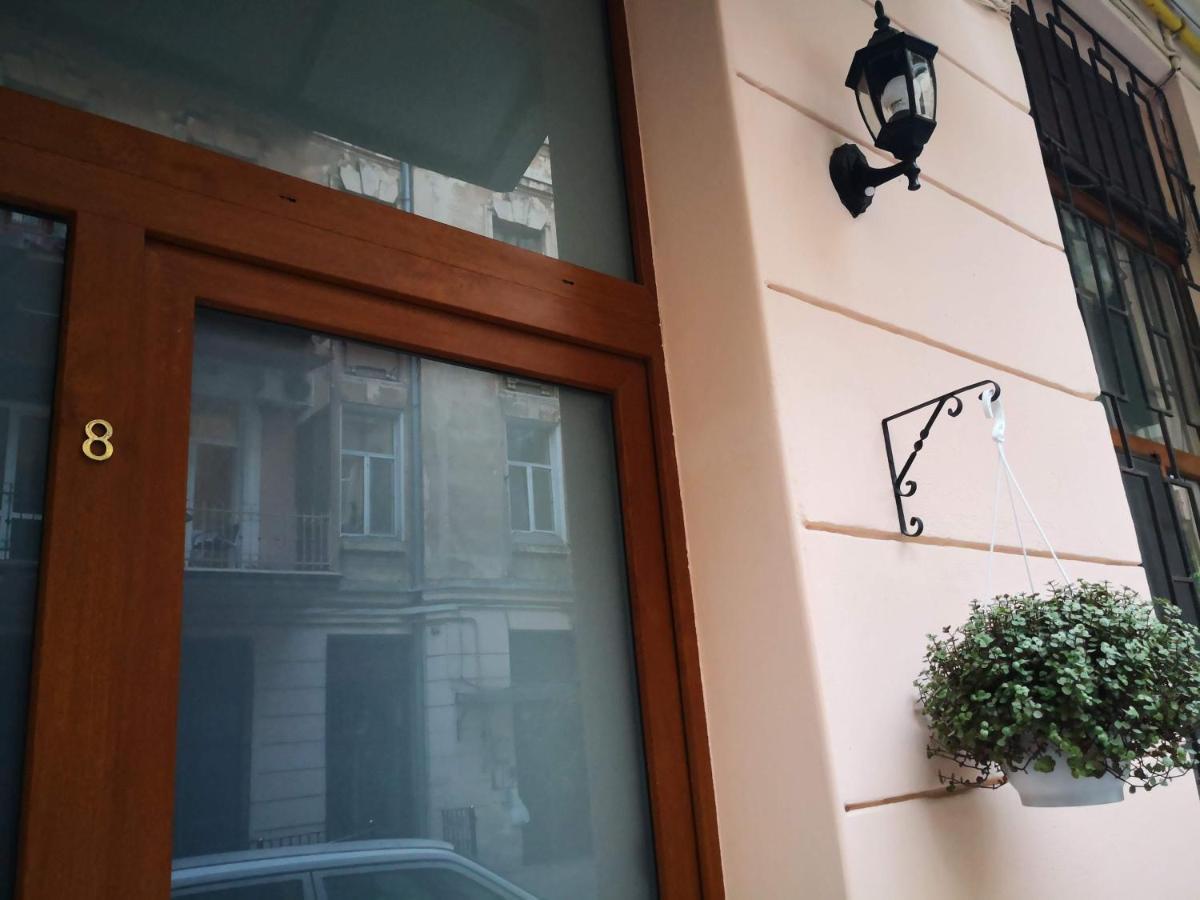 Затишні Апартаменти, Вулиця Дерибасівська, 13 Odessa Esterno foto